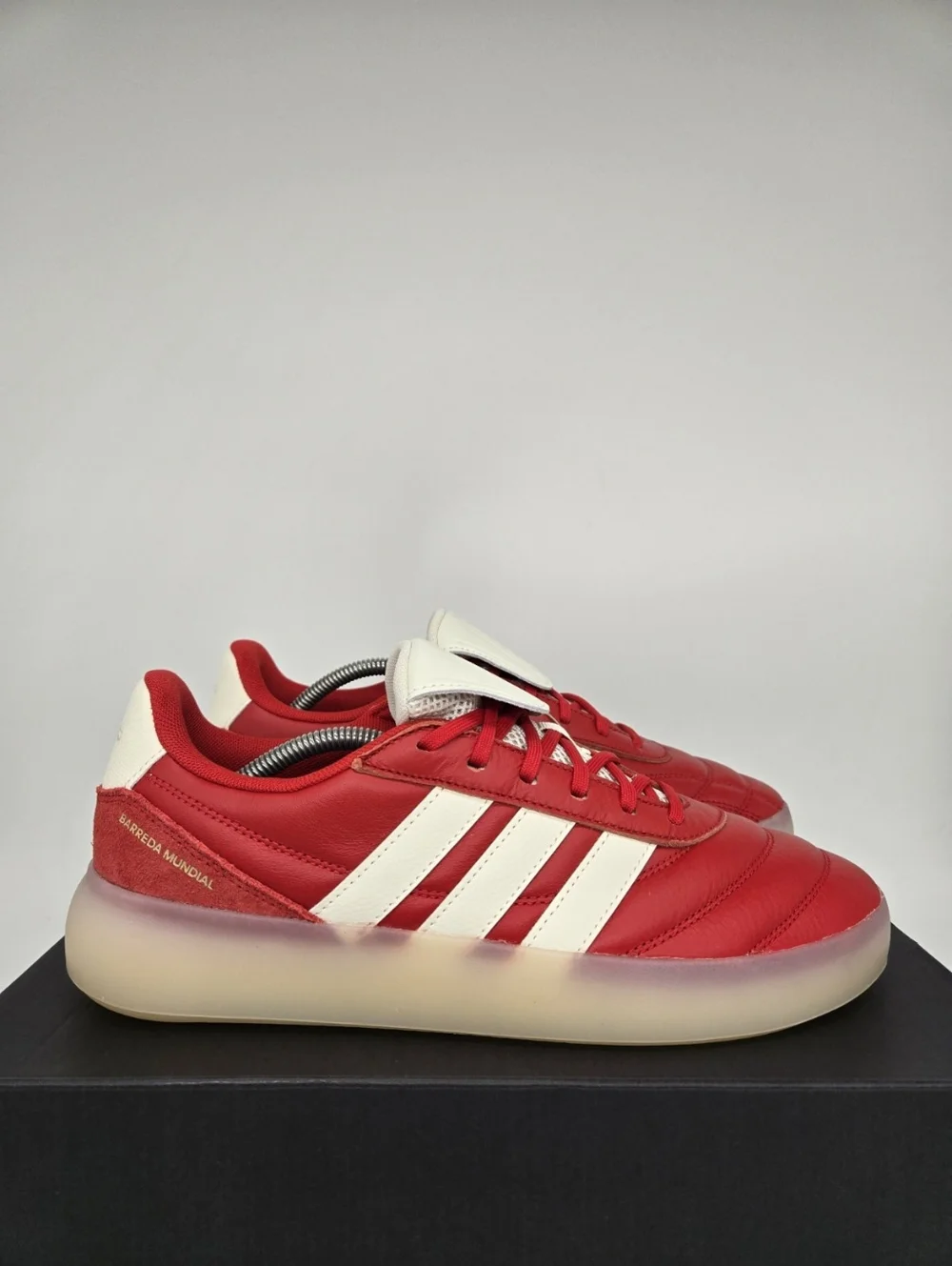 adidas Men's Barreda Mundial HQ2352 Better Scarlet Off White Shoes Size 9.5